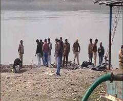 নৈহাটি: ঘটনাস্থলে ফরেনসিক টিম, পরীক্ষায় জানা যেতে পারে কোন উপাদান থেকে বিস্ফোরণ