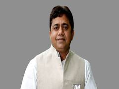 Delhi Polls: Sunil Yadav to remain BJP candidate against Kejriwal