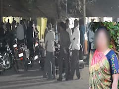 વેવાઇ-વેવાણ પ્રેમપ્રકરણમાં નવો ટ્વીસ્ટ, પોલીસ સ્ટેશનમાં હાજર થયેલા વેવાણને જોવા ઉમટ્યા ટોળા