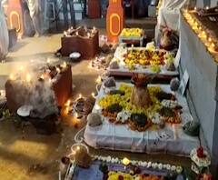 Ballaleshwar Temple | बल्लाळेश्वर मंदिरात पर्जन्ययागाचं आयोजन, यागासोबत दीपोत्सवाने मंदिर परिसर उजळला | पनवेल