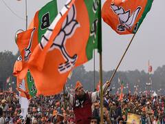 Delhi में BJP की बाइक रैली, बिना हेलमेट दिखे कई कार्यकर्ता