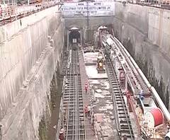 Pune | पुणे जिल्ह्यात मेट्रोच्या जाळ्याचा विस्तार होणार, आढावा बैठकीत अजित पवारांचा निर्णय | ABP Majha