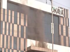 Delhi: Peeragarhi की बैट्री फैक्ट्री में आग, धमाके में इमारत का हिस्सा ढहा | Top 25