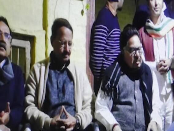 Priyanka Gandhi ने फिरोजाबाद के हिंसा पीड़ितों को लिखी चिट्ठी