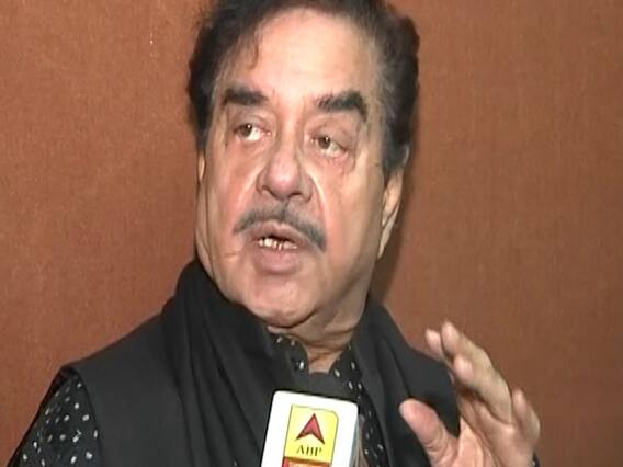 Deepika Padukone के समर्थन में Shatrughan Sinha, कहा- 'दीपिका ने सही किया'
