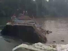 નવસારીઃ બીલીમોરમાં મીઠું પાણી રોકવા માટે બનાવેલા આડબંધમાં મોટું ગાબડું, જુઓ વીડિયો