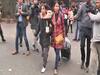 JNU हॉस्टल छोड़कर जा रहे हैं कुछ छात्र-छात्राएं, बोले- 'हम मार नहीं खाना चाहते'