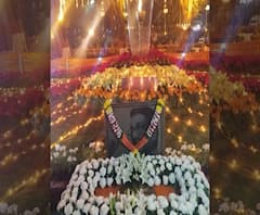 MNS Adhiveshan | शिवसेना प्रमुख बाळासाहेब ठाकरेंची 94वी जयंती; मान्यवरांनी वाहिली आदरांजली | ABP Majha