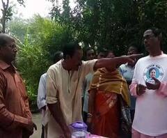 বেলদায় ‘দিদিকে বলো’ কর্মসূচিতে গিয়ে বিক্ষোভের মুখে নারায়ণগড়ের তৃণমূল বিধায়ক প্রদ্যোৎ ঘোষ