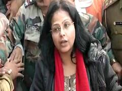 MP: जब प्रदर्शनकारियों पर आया कलेक्टर को गुस्सा!