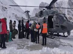 Cold waves grip Kashmir valley | ABP Special