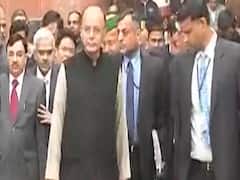 Arun Jaitley, Sushma Swaraj conferred with Padma awards posthumously