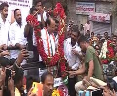 Ajit Pawar's welcome | उपमुख्यमंत्री अजित पवारांचं शक्तिप्रदर्शन, बारामतीत ग्रॅंड वेलकम | ABP Majha 