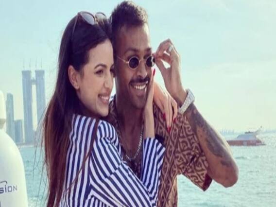 ભારતીય ક્રિકેટર હાર્દિક પંડ્યાએ એક્ટ્રેસ નતાશા સાથે કરી સગાઇ, જુઓ વીડિયો