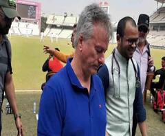 '১৯৮৭-র বিশ্বকাপ জয় মনে রাখতে চাই, ২০০১-এর ইডেন টেস্ট মনে রাখতে চাই না’ কলকাতায় বললেন স্টিভ ওয়া 