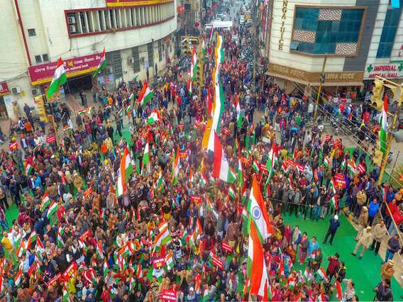 Shaheen Bagh में रास्ते को बंद किए जाने के खिलाफ Delhi HC में याचिका दायर | Panchnama