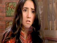 Patiala Babes: Mini slaps little sister Arya in anger 