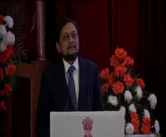 ‘অধিক কর সামাজিক অবিচার’, মন্তব্য প্রধান বিচারপতির; এবার কি আধার-ভোটার সংযুক্তিকরণ? - আরও খবর শিরোনামে