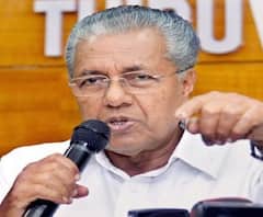 সংশোধিত নাগরিকত্ব আইনের বিরোধিতা: মমতা বন্দ্যোপাধ্যায় সহ ১১জন মুখ্যমন্ত্রীকে চিঠি কেরলের মুখ্যমন্ত্রীর