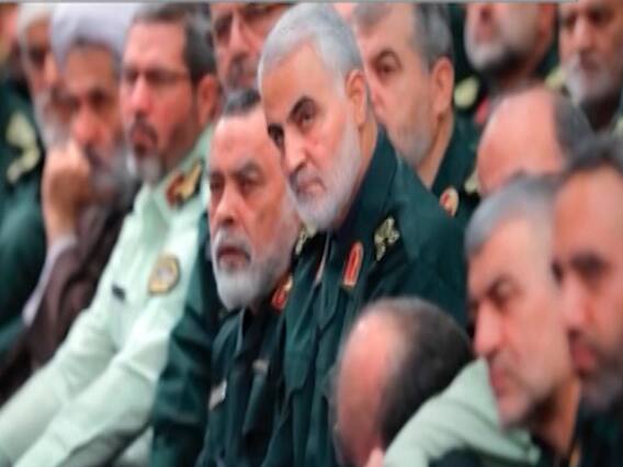 Iran vows revenge against US as it unfurls red flag on top of Mosque