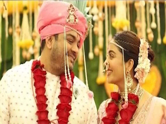 Nehha Pendse gets married in a traditional Marathi wedding