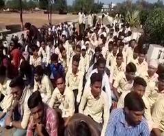 लातूरच्या कृषी महाविद्यालयातील विद्यार्थ्यांनी आंदोनल मागे घ्यावं; प्रशासनाचा कडक इशारा | ABP Majha