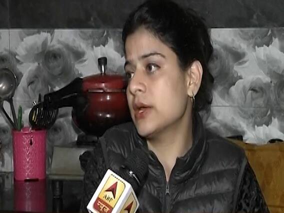 ABP Report: जानिए इतनी महंगाई में दिल्ली की सबा कैसे चला रही हैं अपना घर? 