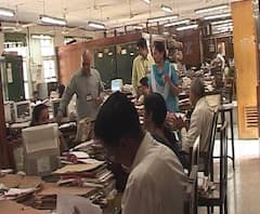 Inflation सोबत आता बेरोजगारी : यावर्षी 16 लाख रोजगारांच्या संधी कमी होणार | ABP Majha