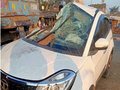 સુરતઃ રોડ પર ઉભેલા ટ્રક પાછળ ઘૂસી ગઈ કાર, યુવકનું મોત