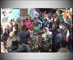 রাজগড়ে সিএএ সমর্থনে মিছিলে ধুন্ধুমার, বিজেপির প্রাক্তন বিধায়কের কলার ধরে টানলেন কালেক্টর ! 