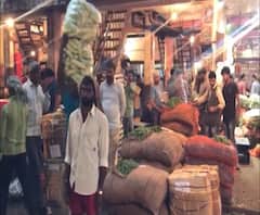 Maharashtra Bandh | वंचित बहुजन आघाडीचा महाराष्ट्र बंद, नवी मुंबई एपीएमसीमधील व्यवहार सुरळीत 