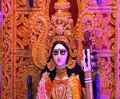 দেখুন, ডোনা গঙ্গোপাধ্যায়ের নাচের স্কুল দীক্ষামঞ্জরীর সরস্বতী পুজোয় সৌরভ 