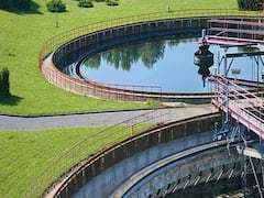 AMCની ઘોર બેદરકારી, 5 વર્ષ પહેલા બનેલા વોટર ડિસ્ટ્રીબ્યુશન સ્ટેશન ખાઈ રહ્યા છે ધૂળ, જુઓ વીડિયો