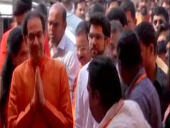 Uddhav Thackeray सरकार में उठापटक,Abdul Sattar का मंत्री पद से इस्तीफा, Fadnavis ने कसा तंज 