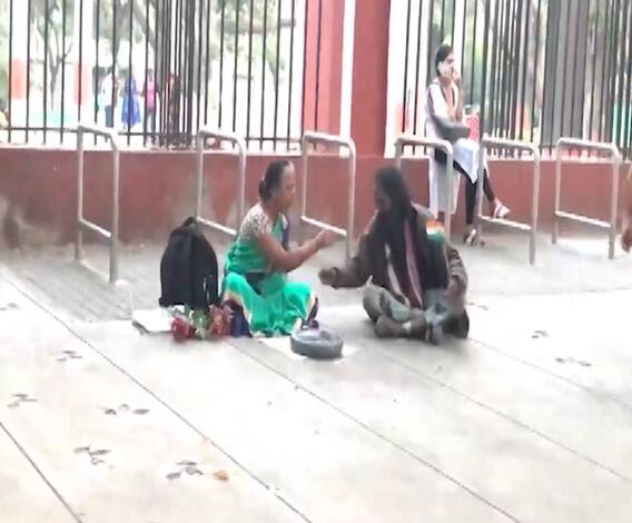 Mhorkya | राष्ट्रीय चित्रपट पुरस्कार विजेता दिग्दर्शक झाला मनोरुग्ण? | ABP Majha