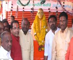 Latur Gandhi Yatra | लातूरमध्ये गांधीबाबा यात्रेची अनोखी परंपरा, देशातली एकमेव यात्रा | स्पेशल रिपोर्ट