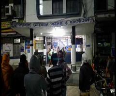 মুর্শিদাবাদে স্বর্ণ ব্যবসায়ীকে লক্ষ্য করে গুলি, অল্পের জন্য প্রাণরক্ষা 