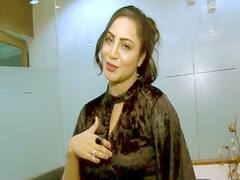 Bigg Boss 13: Arshi Khan ने बताए Bigg Boss के घर के ये 5 SECRETS जिसे नहीं जानते हैं फैंस!