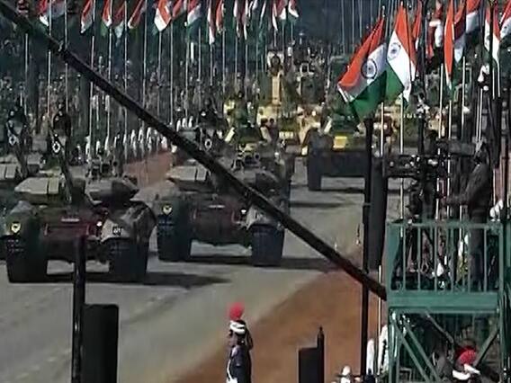 Republic Day: दिल्ली में अलर्ट, सुरक्षा चाकचौबंद
