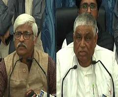 সিএএ-বিরোধী বৈঠকে নেই মমতা: ‘ধমক খাওয়ার ভয়ে যাচ্ছেন না’, আক্রমণ সুজনের, ‘বিজেপির বি-টিম তৃণমূল’, কটাক্ষ মান্নানের