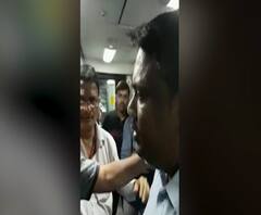 Tejas Express मधील प्रवाशांना शिळं अन्न दिल्याप्रकरणी कंत्राटगाराला एक लाखांचा दंड | ABP Majha 