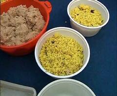  কৈলাস বিজয়বর্গীয় মন্তব্যের প্রতিবাদ, চিঁড়ে খেলেন চন্দ্রিমা ভট্টাচার্য, মালা রায়