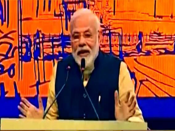 'कट मनी' को लेकर PM Modi ने Mamata Banrjee पर साधा निशाना