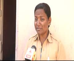 Special Report | महिला रिक्षाचालक शोभाताईंचा परिस्थितीशी लढा आणि नशिबाची झगडा | सोलापूर | ABP Majha 