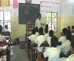 Water Bell | पाणी पिण्याची आठवण करुन देण्यासाठी राज्यातील शाळांमध्ये आता वॉटर बेल! | ABP Majha