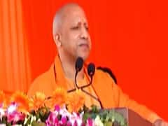 Yogi's statement against CAA protesters triggers political debate | ABP Special