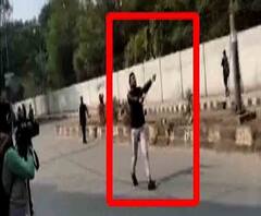 জামিয়ায় সিএএ-বিরোধী মিছিল শুরুর আগে অস্ত্রধারী যুবকের এলোপাথাড়ি গুলি, আহত এক, পাকড়াও অভিযুক্ত 