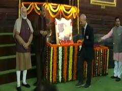 Subhash Chandra Bose की जयंती पर PM Modi ने दी श्रद्धांजलि