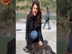 ऋषिकेश में कुछ इस अंदाज में नजर आईं Jennifer Winget