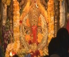 Siddhivinayak Aarti | सिद्धिवानायकाच्या दर्शनाने नव्या वर्षाची सुरुवात | ABP Majha